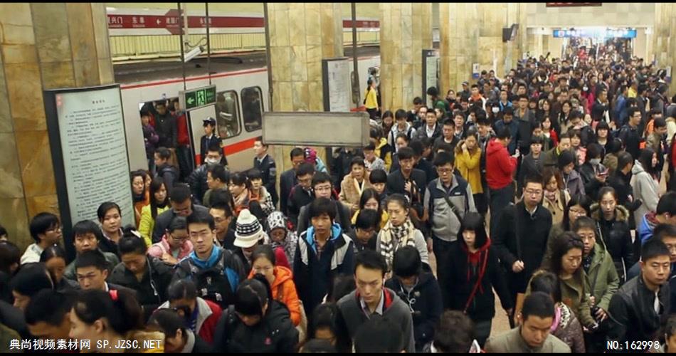 北京西站地铁站火车站天桥城市人流生活中国实拍视频素材 视频下载中国实拍