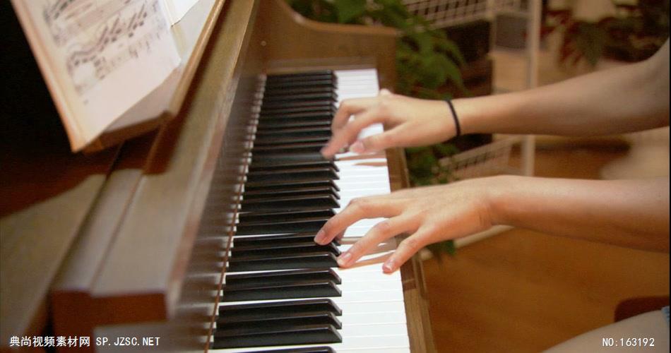 0218-弹钢琴 人物类 人物视频 人物实拍