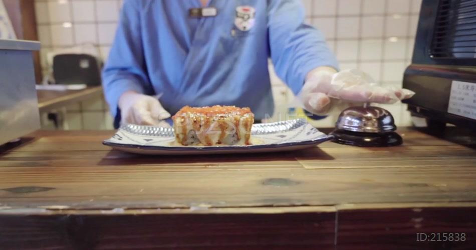 日本料理三文鱼刺身寿司店视频实拍