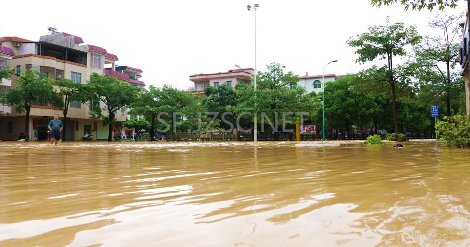 台风洪水过后的城市视频实拍素材