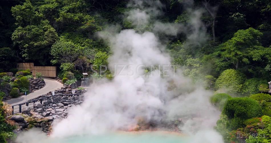 4k航拍日本海地狱温泉旅游风景区视频素材