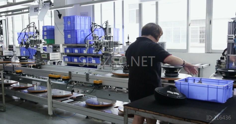 工业4.0扬声器生产制造工艺流程视频素材