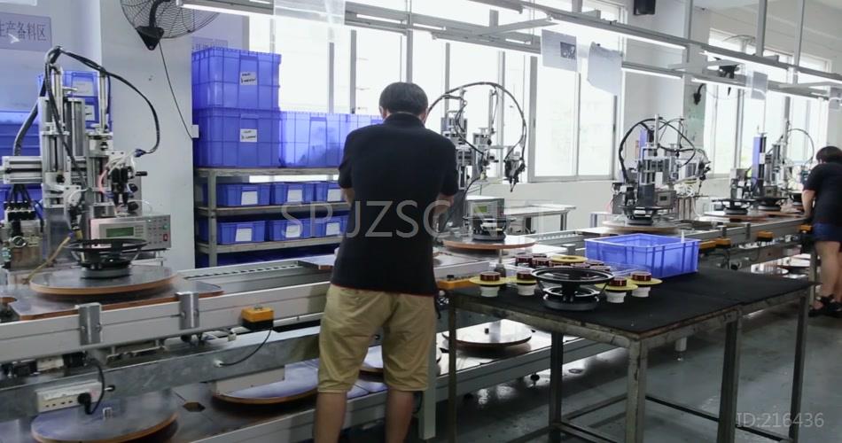 工业4.0扬声器生产制造工艺流程视频素材