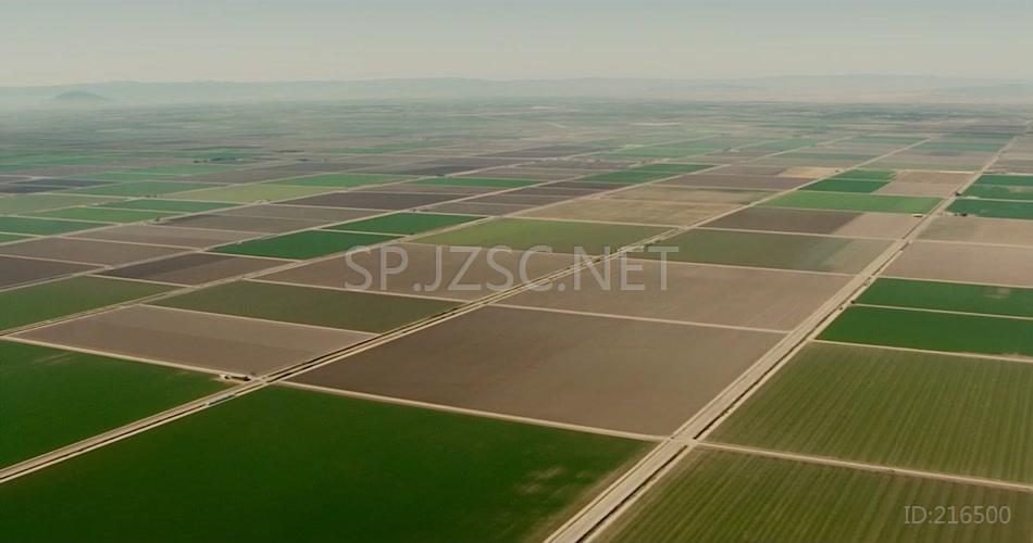 航拍干旱沙漠水利灌溉农田农业种植视频素材