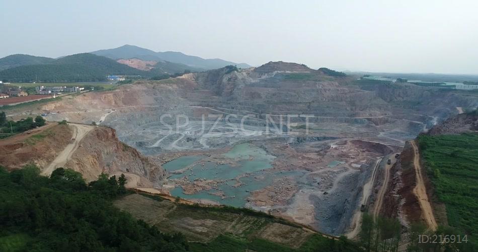 航拍绿水青山破坏环境视频素材
