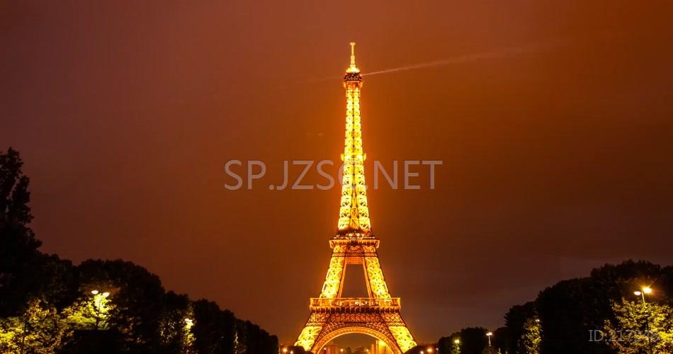 巴黎埃菲尔铁塔夜景灯光秀夜空闪电
