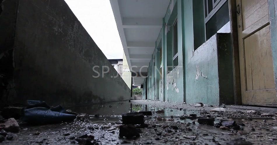 大地震后的灾区场景校园建筑废墟实拍视频素材