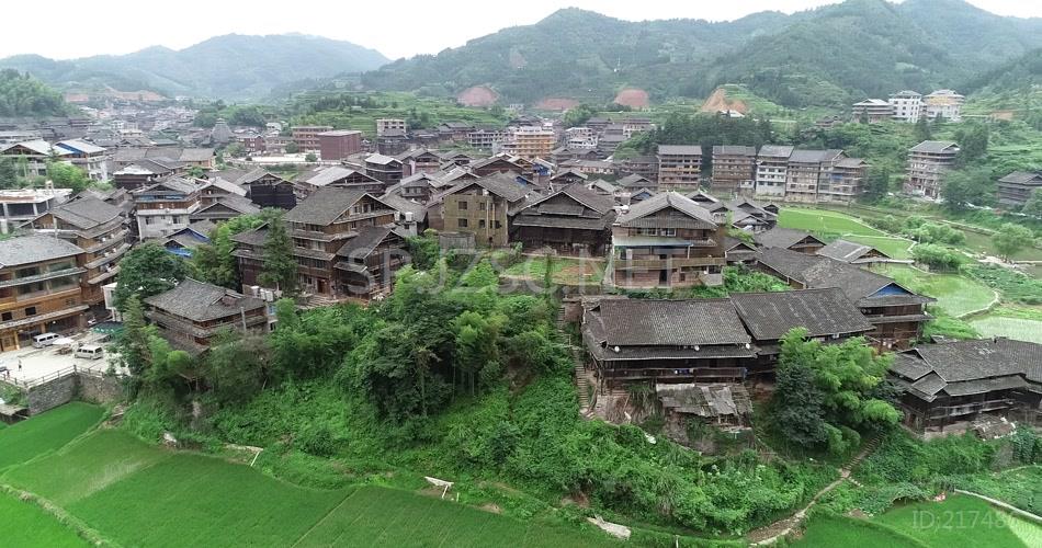 侗族建筑侗族村寨空中拍摄实拍视频