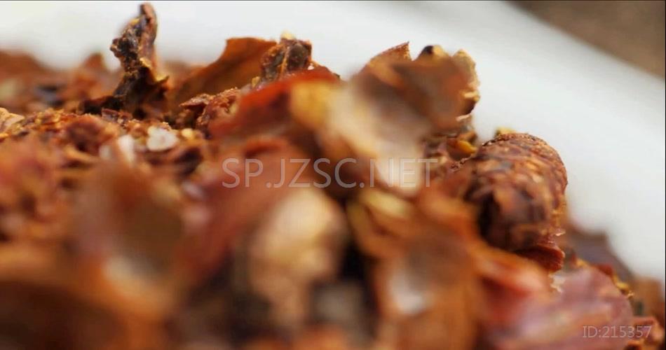 慢动作八角桂皮茴香八角调味料研磨调料展示背景视频