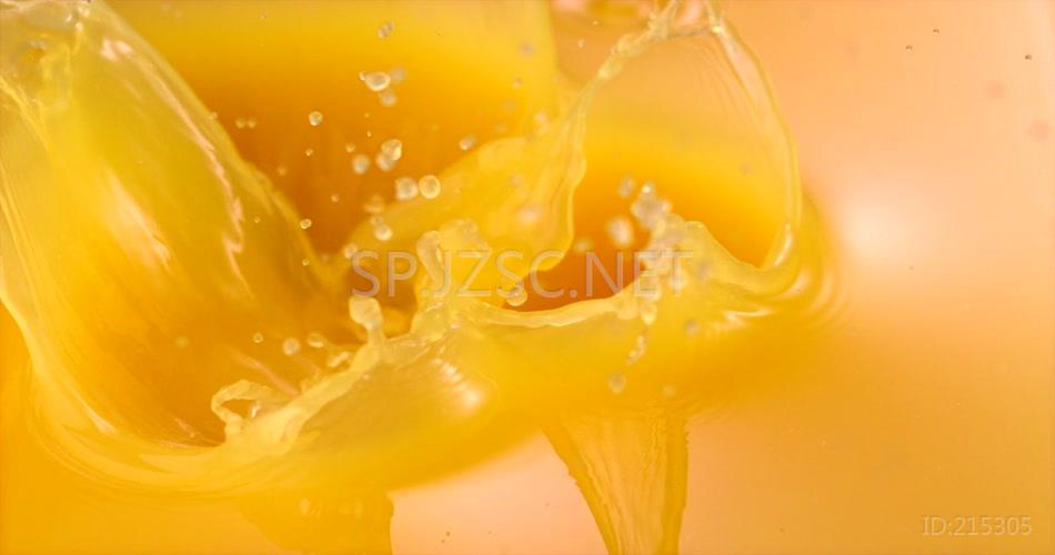 新鲜水果柠檬落入水中视频素材