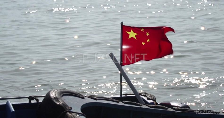 海边码头渔民收拾渔网渔家生活高清实拍视频素材